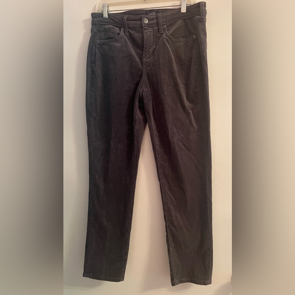 NYDJ Grey Fine Wale Corduroy Classic Fit in Size 4.